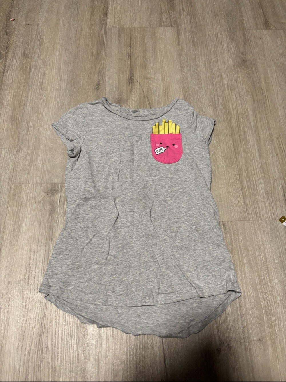 Spotted Zebra Girls' Gray Short Sleeve Tee with Pink Fries Pocket Graphic